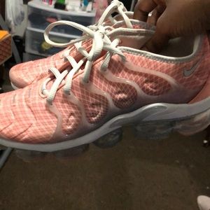Pink Nike Vapor Max Plus (Women’s)